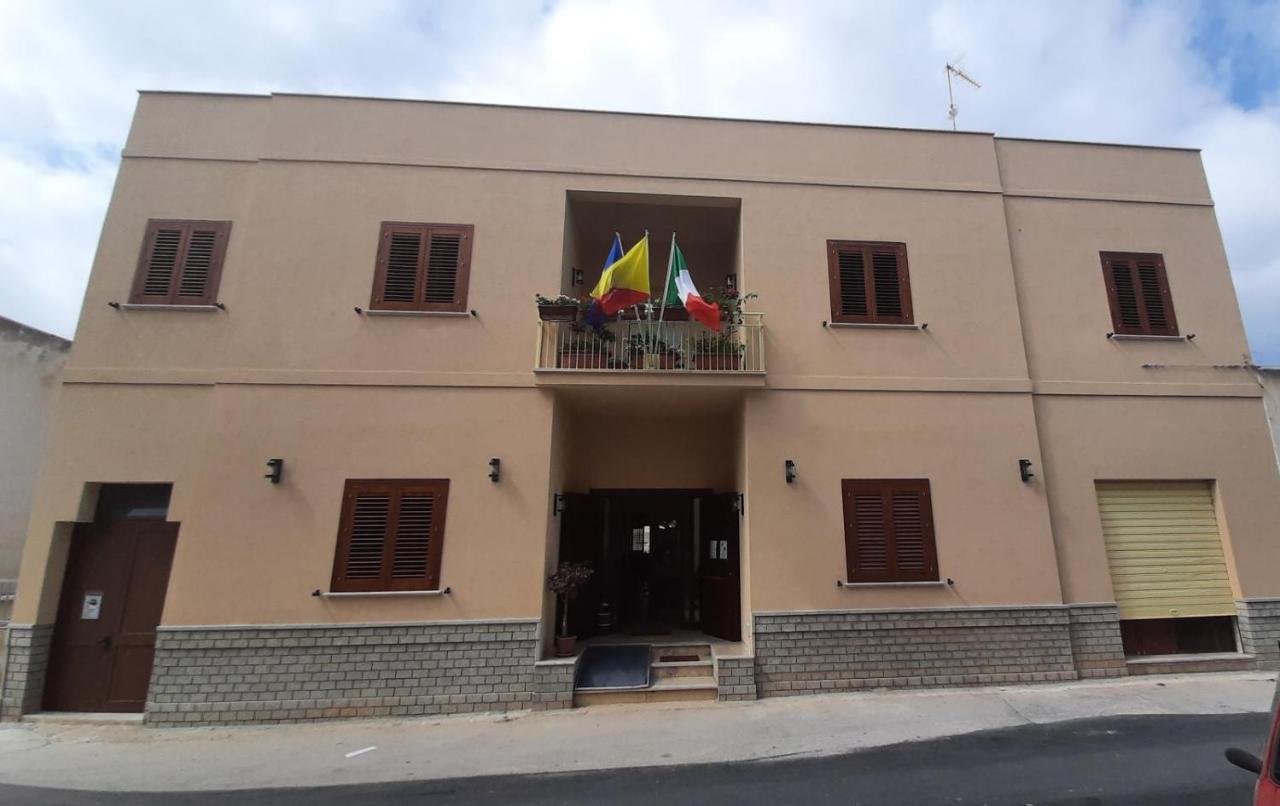 Albergo Bouganville Favignana Exterior photo